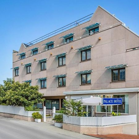 Aviano Palace Hotel Ngoại thất bức ảnh