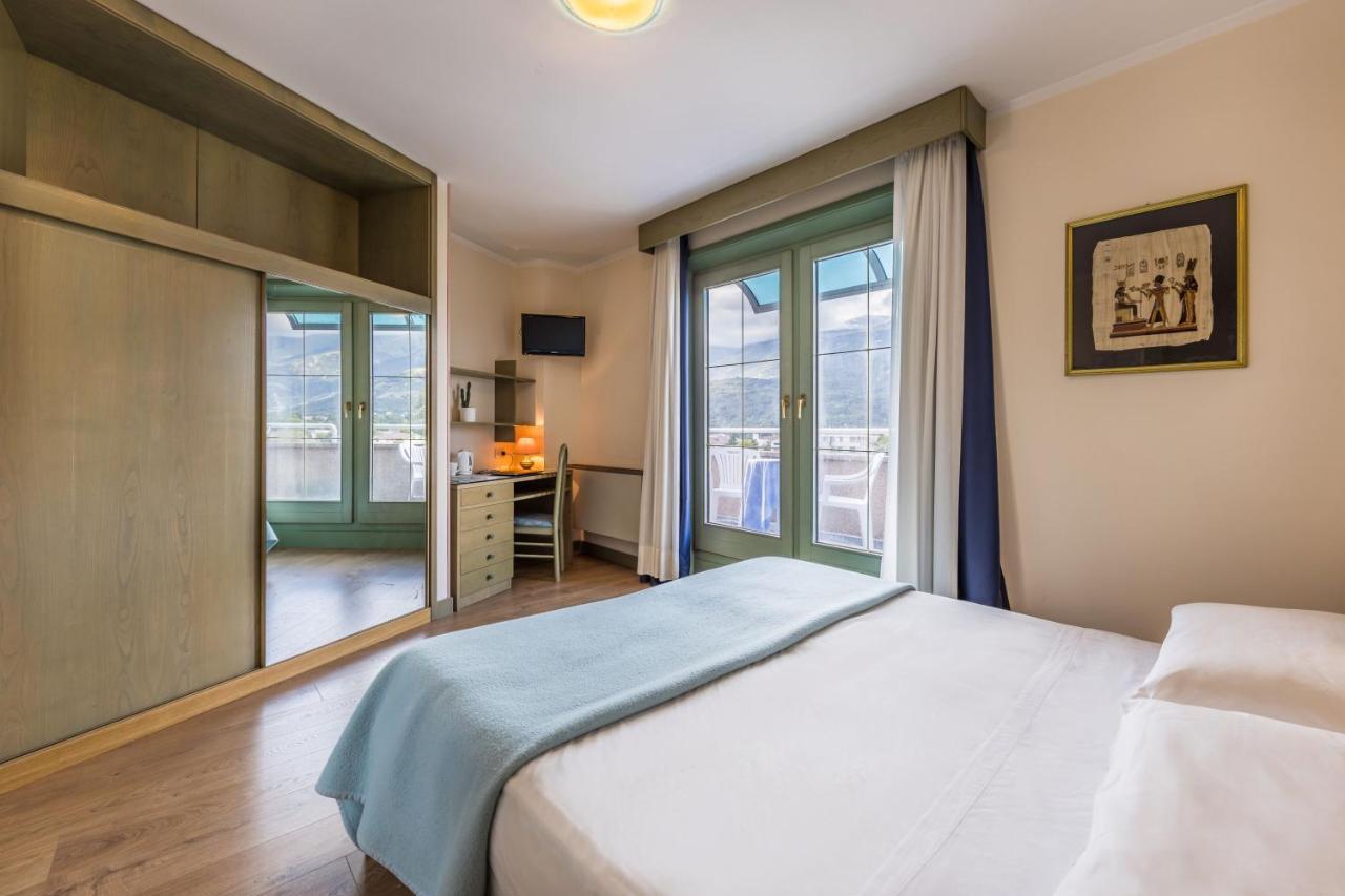 Aviano Palace Hotel Ngoại thất bức ảnh