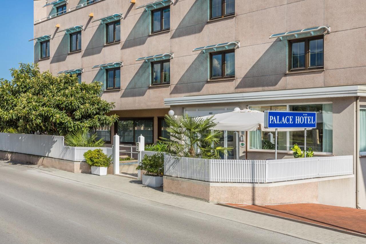Aviano Palace Hotel Ngoại thất bức ảnh